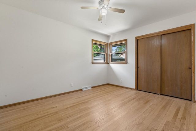 2329 N 115th STREET, Wauwatosa, WI 53226