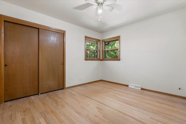 2329 N 115th STREET, Wauwatosa, WI 53226