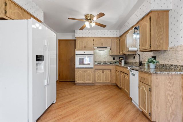 2329 N 115th STREET, Wauwatosa, WI 53226