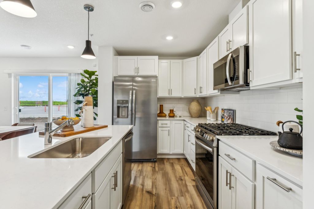 5353 Long Pointe Pass, Woodbury, MN 55129 — photo 4