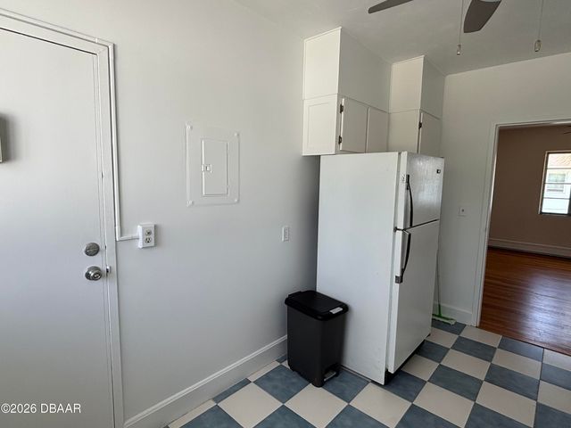 500 S Beach St Apt B3, Daytona Beach, FL 32114