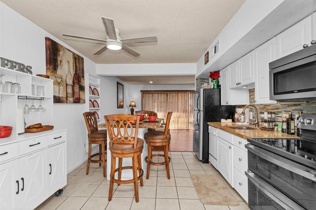 12900 Walden Road D 411, Montgomery, TX 77356