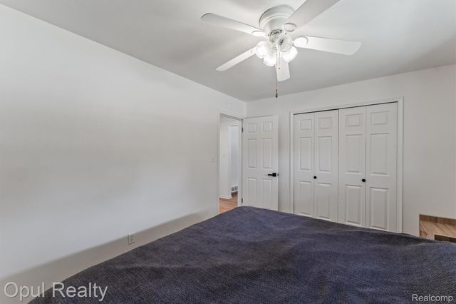 7799 Gary Avenue, Westland, MI 48185