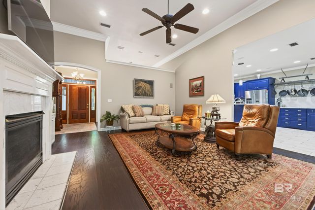 4 Greenbrier Lane, Fairhope, AL 36532