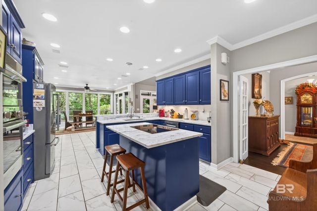 4 Greenbrier Lane, Fairhope, AL 36532