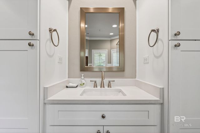4 Greenbrier Lane, Fairhope, AL 36532