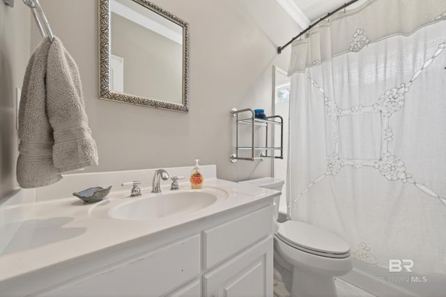 4 Greenbrier Lane, Fairhope, AL 36532