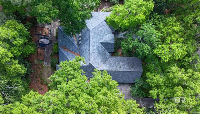 4 Greenbrier Lane, Fairhope, AL 36532