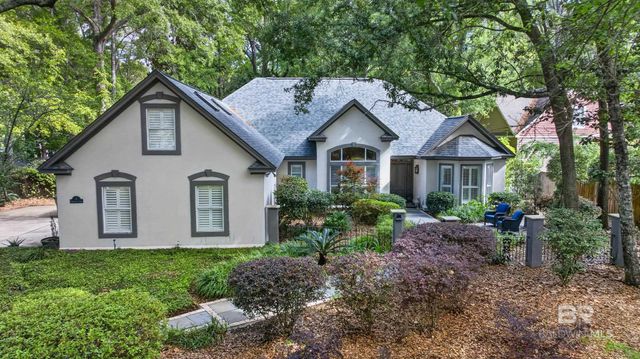4 Greenbrier Lane, Fairhope, AL 36532