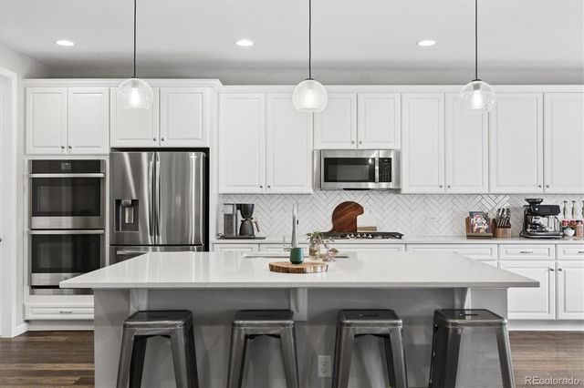 8006 Blue River Avenue, Littleton, CO 80125