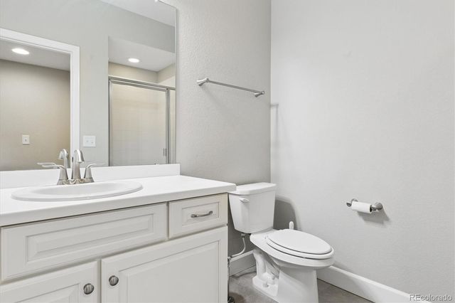 8006 Blue River Avenue, Littleton, CO 80125