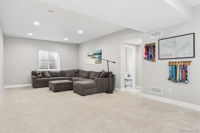 8006 Blue River Avenue, Littleton, CO 80125