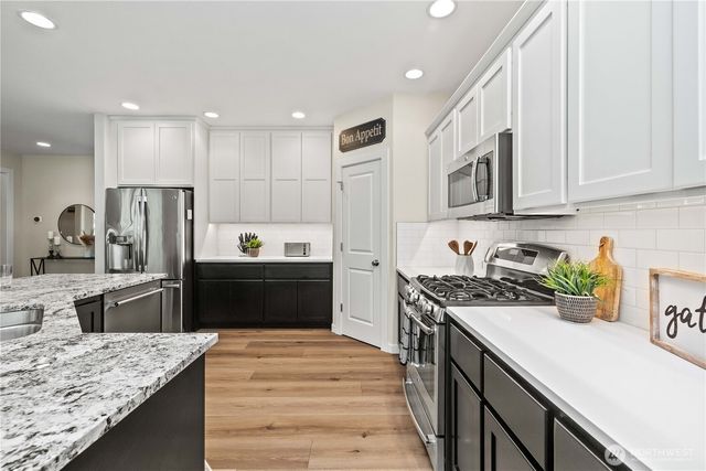 3098 SE 16th Street, North Bend, WA 98045