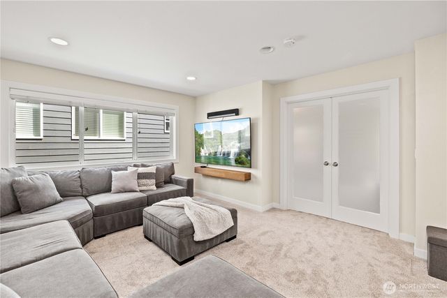 3098 SE 16th Street, North Bend, WA 98045