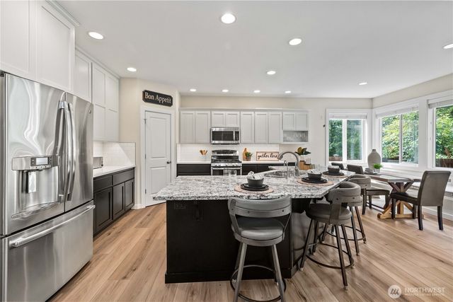 3098 SE 16th Street, North Bend, WA 98045