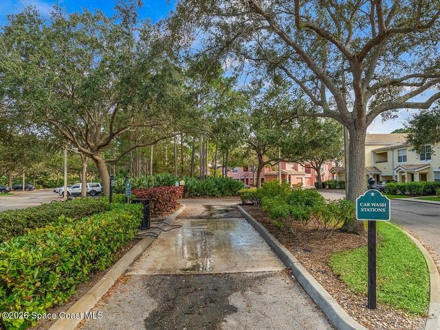 106 SW Peacock Boulevard 4-102, Port St. Lucie, FL 34986