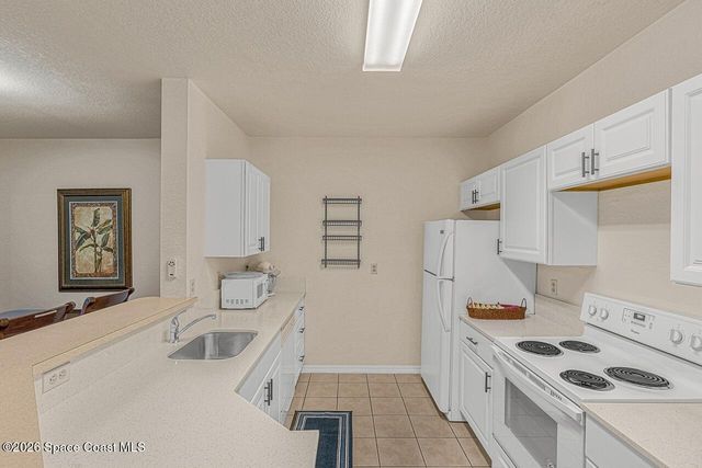 106 SW Peacock Boulevard 4-102, Port St. Lucie, FL 34986