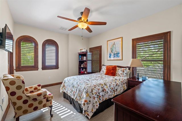 1368 PLAYMOOR DRIVE, Palm Harbor, FL 34683