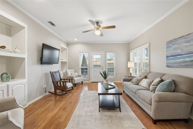 4424 Westridge Avenue, Fort Worth, TX 76116