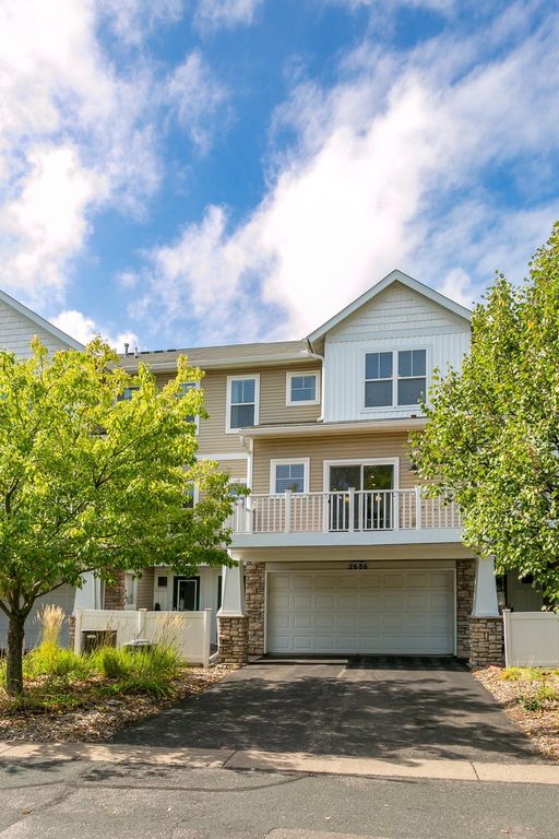 2686 New Century Place E, Maplewood, MN 55119 — photo 3