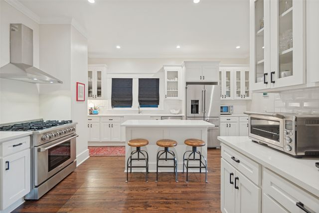121 S Montclair Avenue, Dallas, TX 75208