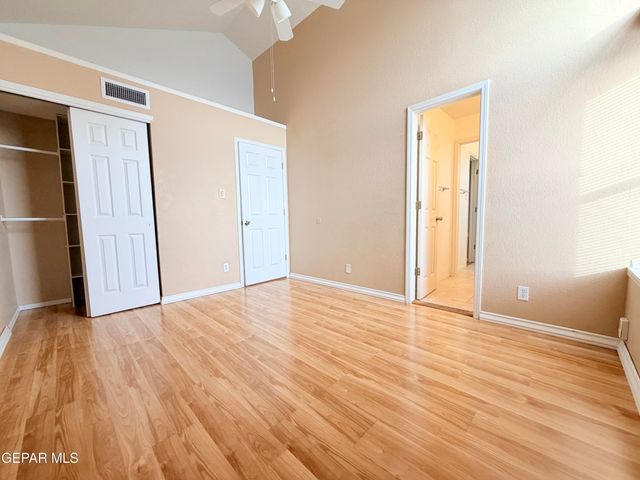 11045 THATCHER POND Lane, El Paso, TX 79934