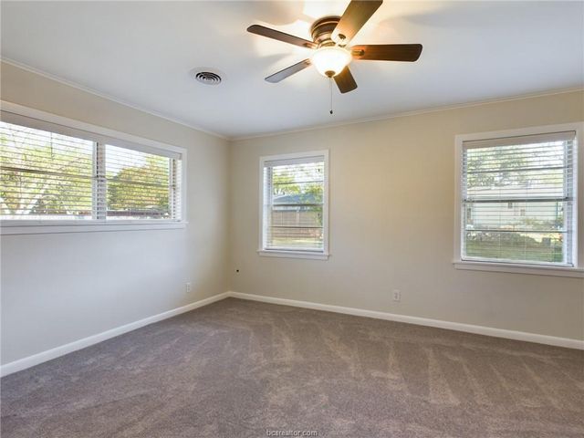 1504 East 29th Street, Bryan, TX 77802