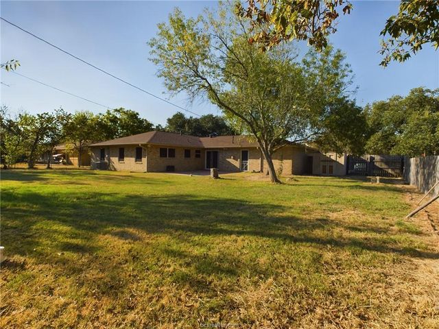 1504 East 29th Street, Bryan, TX 77802
