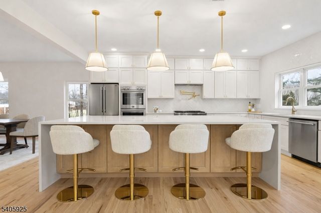 100 Louis St, Hanover Twp., NJ 07981