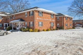 2537 Jerusalem Avenue 2J, North Bellmore, NY 11710