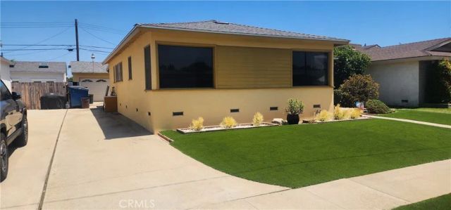 13722 Grider, Hawthorne, CA 90250