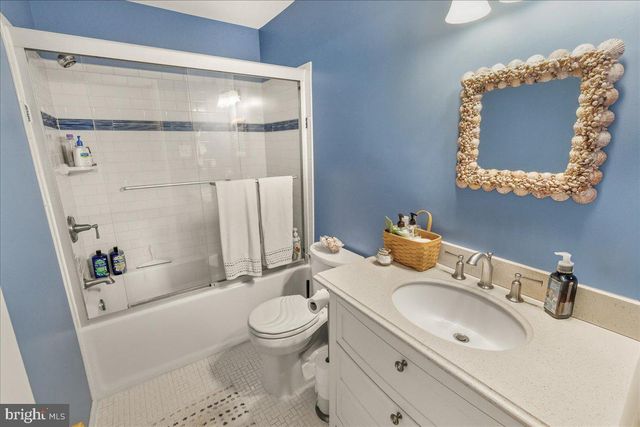 6879 SNOWBERRY CT, Frederick, MD 21703