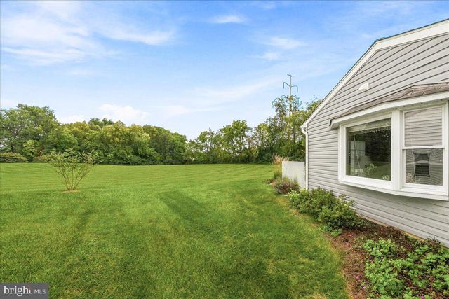 6879 SNOWBERRY CT, Frederick, MD 21703
