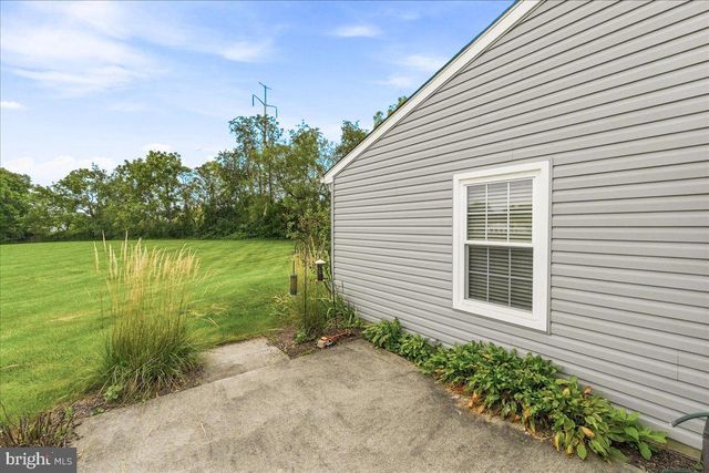 6879 SNOWBERRY CT, Frederick, MD 21703