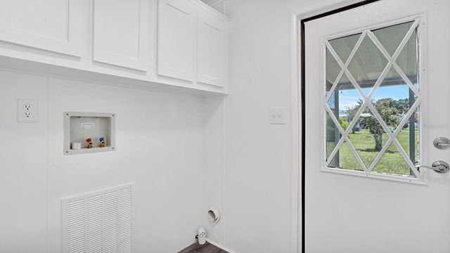 2330 LOVEPLUM COURT, Zellwood, FL 32798
