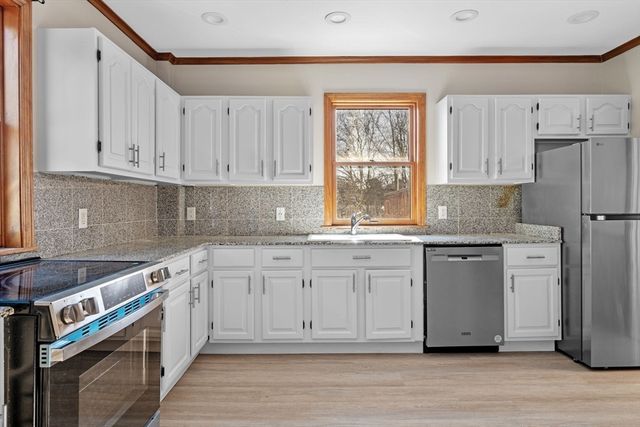 69 Tremont 2, Salem, MA 01970