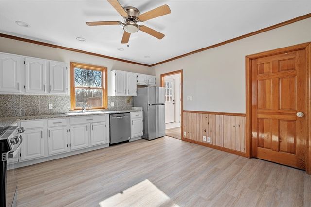 69 Tremont 2, Salem, MA 01970