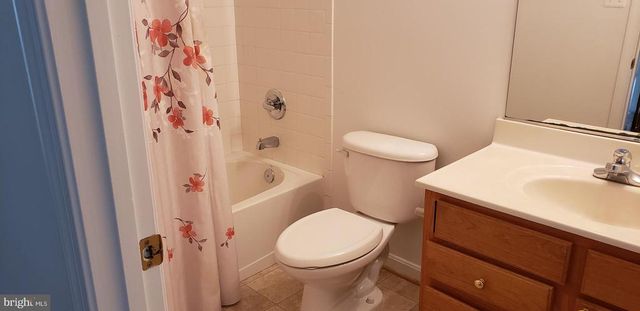 863 FOX DEN RD, Culpeper, VA 22701