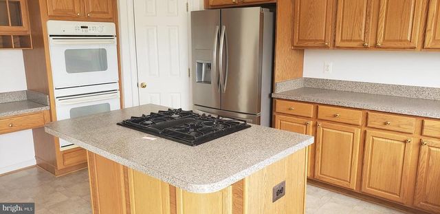 863 FOX DEN RD, Culpeper, VA 22701