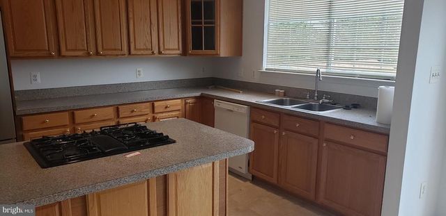 863 FOX DEN RD, Culpeper, VA 22701