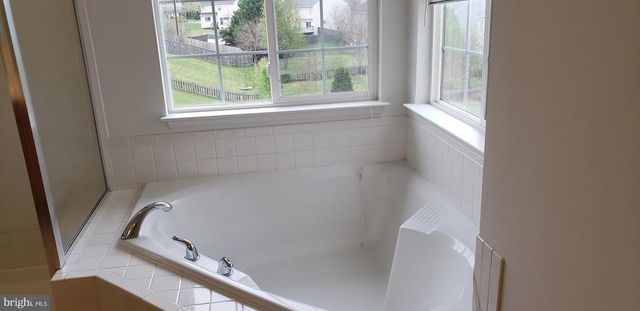 863 FOX DEN RD, Culpeper, VA 22701