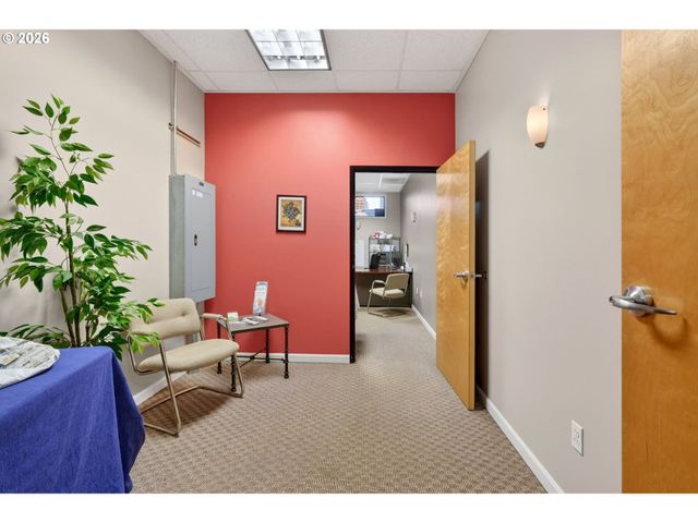 5263 Ne NE MLK Jr. Blvd, Portland, OR 97211
