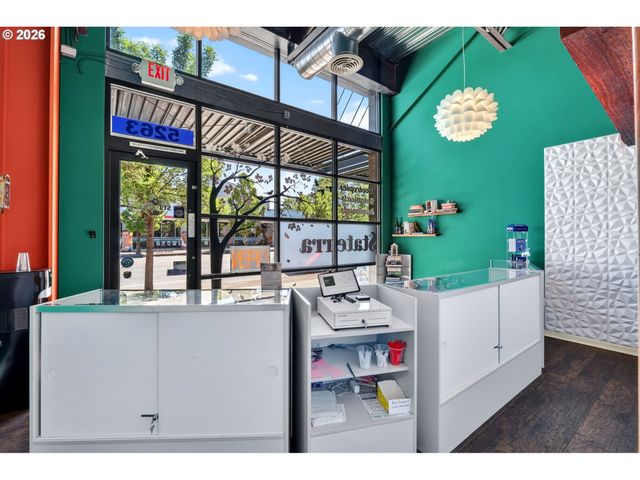 5263 Ne NE MLK Jr. Blvd, Portland, OR 97211