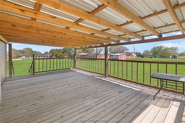 585 FM 60W, Somerville, TX 77863