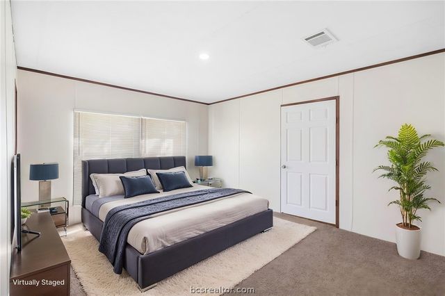 585 FM 60W, Somerville, TX 77863