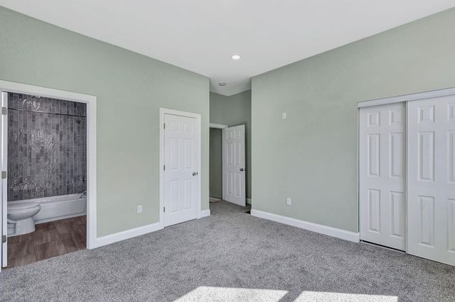 1302 Russell Street, Covington, KY 41011