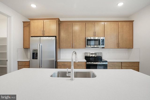 111 CATALPA DR, North East, MD 21901