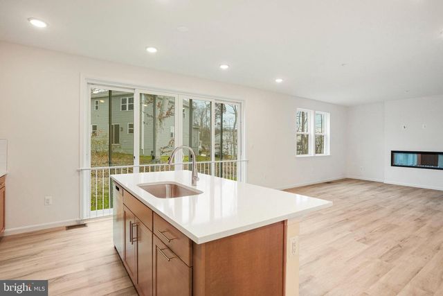 111 CATALPA DR, North East, MD 21901