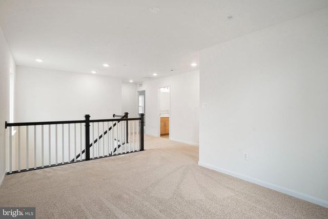 111 CATALPA DR, North East, MD 21901