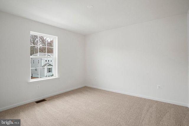 111 CATALPA DR, North East, MD 21901